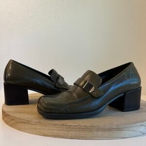 90s Olive Green Genuine Leather Square Toe Silver Buckle Heeled Loafer Size 6